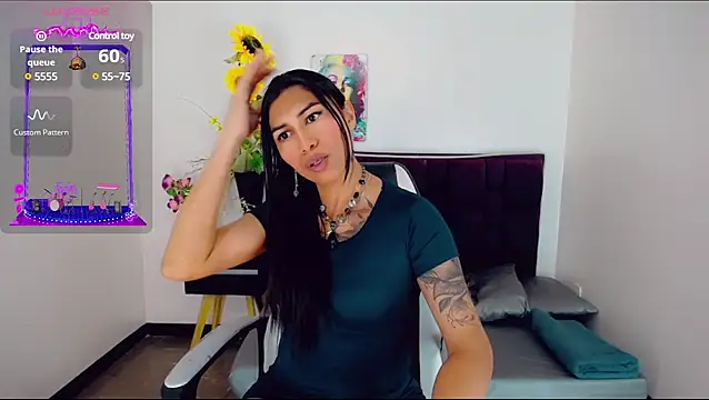khiara moretti online show from March 2025 11:42:02 AM