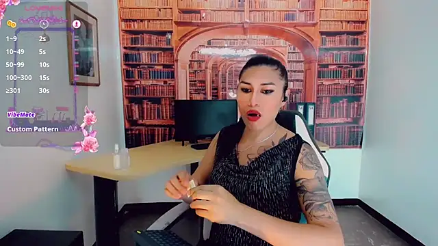 khiara moretti online show from March 2025 11:03:02 PM