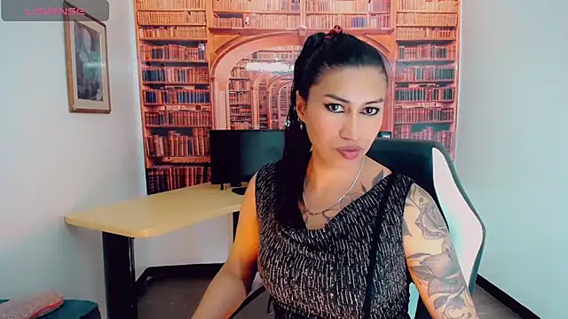 khiara moretti online show from March 2025 07:49:02 PM