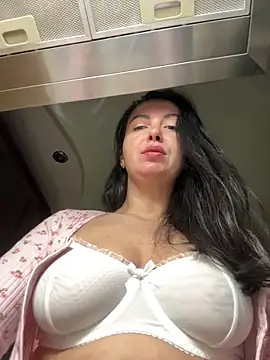 space stacy online show from October 2025 05:42:02 AM