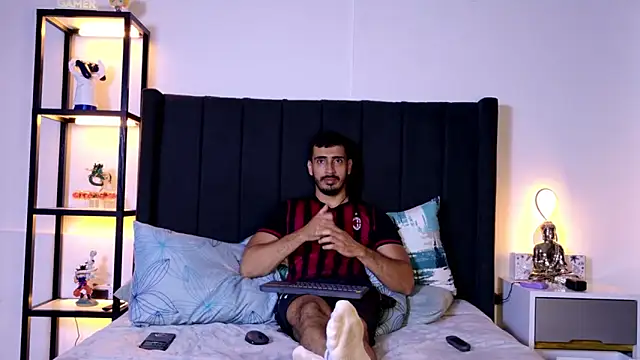 muscle ares online show from January 2026 11:08:01 PM