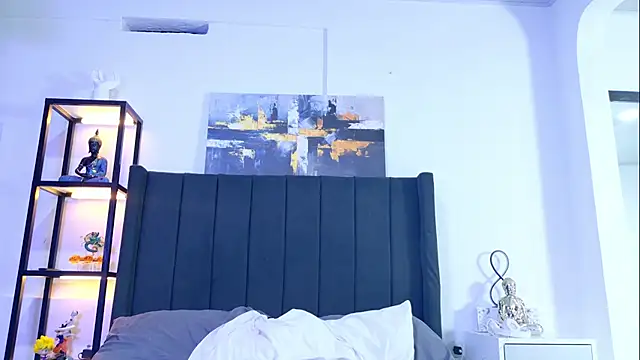 muscle ares online show from April 2026 11:42:02 PM