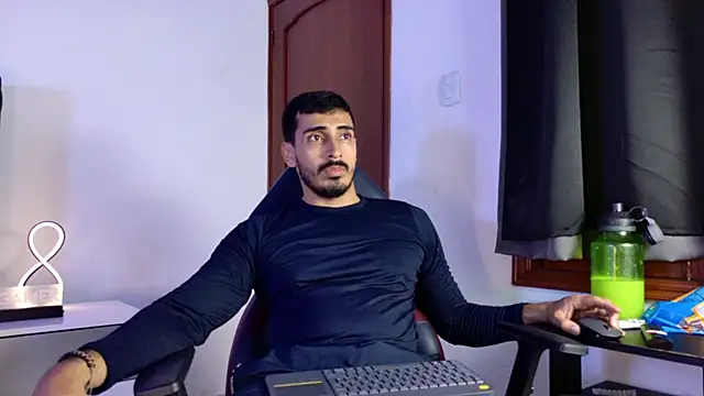 muscle ares online show from November 2025 12:25:01 AM