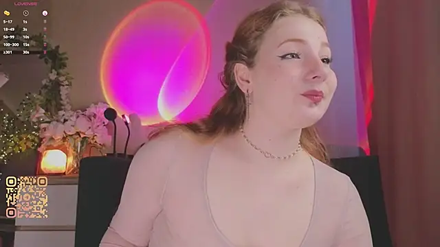 Snapshot of Miss_Ida_ chatting on May 2026 01:43:02 PM Miss Ida online show from May 2026 01:43:02 PM