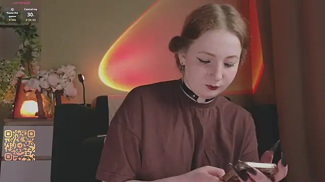 Snapshot of Miss_Ida_ chatting on April 2026 10:00:01 PM Miss Ida online show from April 2026 10:00:01 PM