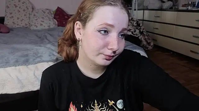 Snapshot of Miss_Ida_ chatting on July 2026 02:40:01 PM Miss Ida online show from July 2026 02:40:01 PM