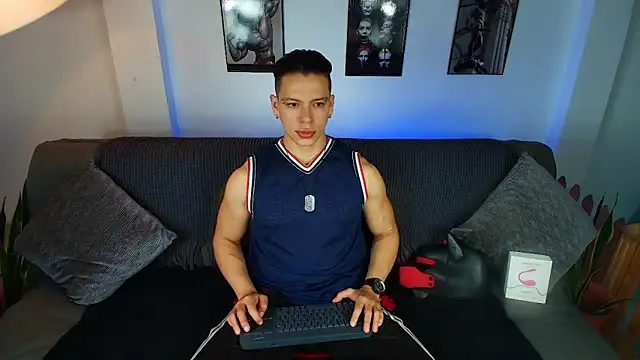 Snapshot of Baxter_Dex chatting on November 2025 11:08:02 PM Baxter Dex online show from November 2025 11:08:02 PM