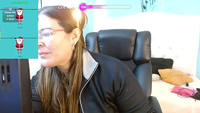 MsJossie online show from December 2025 03:28:02 AM