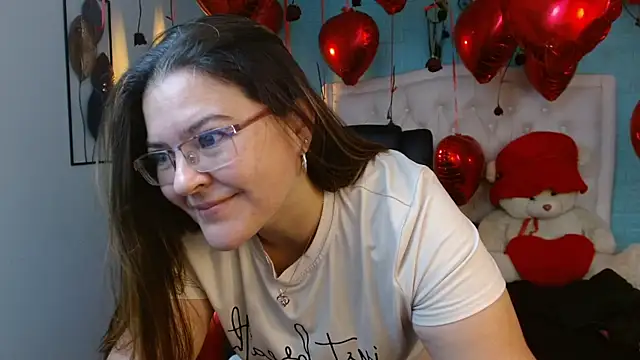 MsJossie online show from February 2026 03:47:01 AM