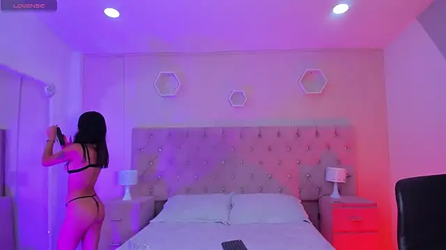 Snapshot of Agathaargent_ chatting on November 2025 05:06:02 AM Agathaargent online show from November 2025 05:06:02 AM