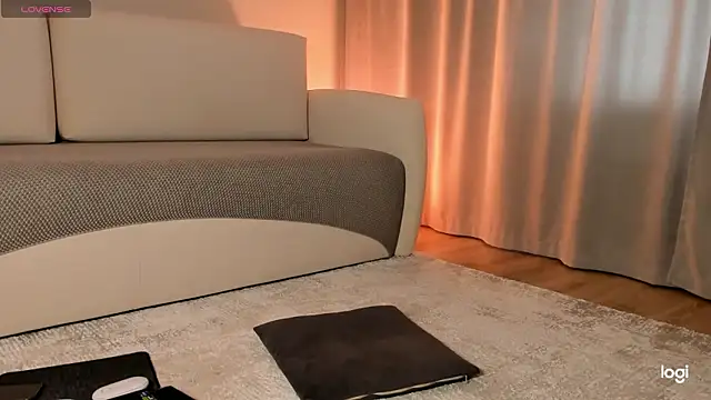 AmelinaLove online show from March 2026 02:39:01 AM