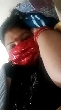 Snapshot of Shoni__ chatting on December 2024 06:48:01 PM Shoni online show from December 2024 06:48:01 PM