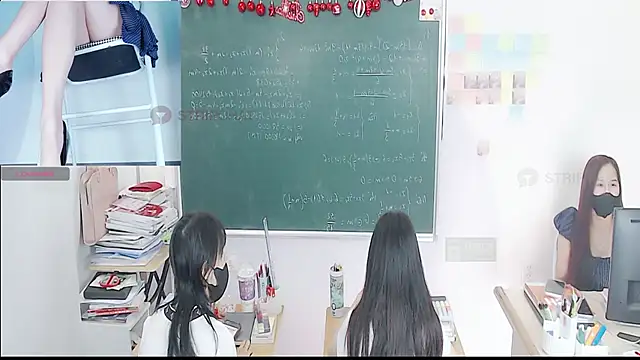  Math  online show from December 2025 11:26:02 AM