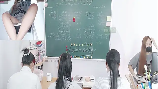 Snapshot of _Math_ chatting on October 2025 03:05:01 AM Math online show from October 2025 03:05:01 AM