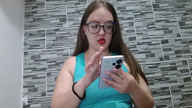 Venus Santana online show from April 2026 04:42:02 PM