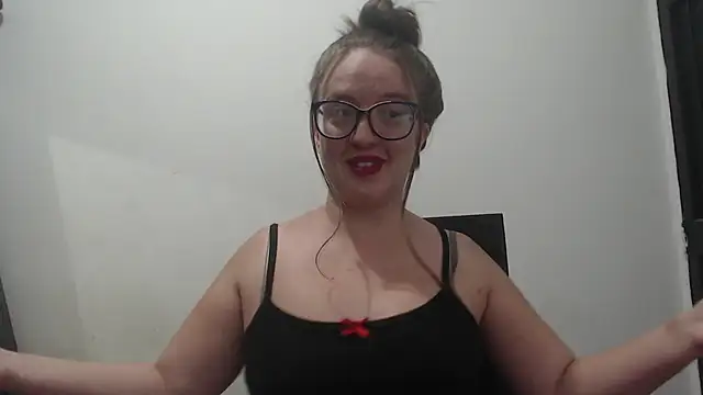 Venus Santana online show from October 2025 11:04:01 PM