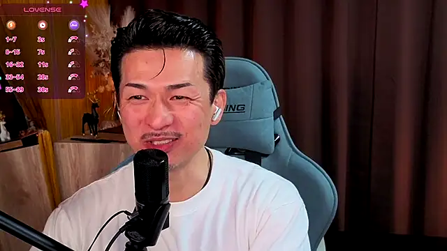 HARU-outdoor-x online show from November 2025 02:21:01 PM