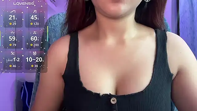 Snapshot of Royal_girl_1 chatting on September 2025 05:06:02 PM Royal girl 1 online show from September 2025 05:06:02 PM