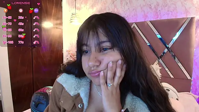 Snapshot of Miaa_Smiith1 chatting on February 2025 12:28:01 PM Miaa Smiith1 online show from February 2025 12:28:01 PM