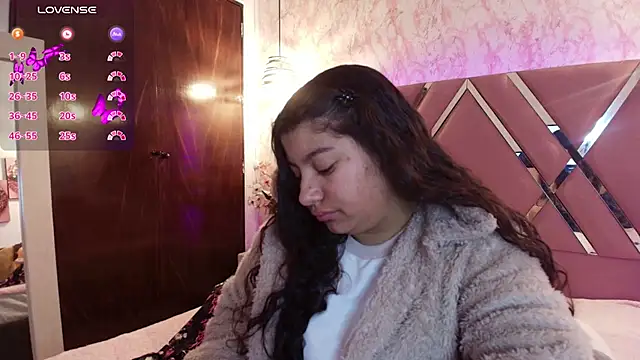 Snapshot of Miaa_Smiith1 chatting on March 2025 12:17:02 PM Miaa Smiith1 online show from March 2025 12:17:02 PM