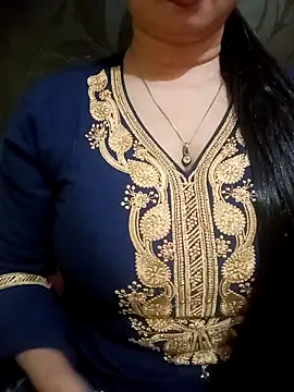 Snapshot of Jaanu_Jaanvi chatting on November 2025 08:13:01 PM Jaanu Jaanvi online show from November 2025 08:13:01 PM