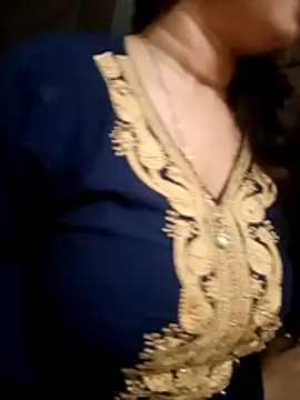 Snapshot of Jaanu_Jaanvi chatting on November 2025 07:41:02 PM Jaanu Jaanvi online show from November 2025 07:41:02 PM