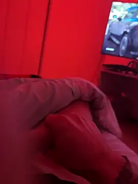 Snapshot of LucaDonna998 chatting on November 2025 02:58:02 AM LucaDonna998 online show from November 2025 02:58:02 AM