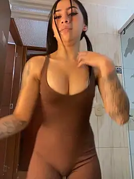 Bunny sexy01 online show from December 2025 01:49:02 AM