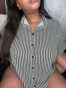 kitty  blackgl online show from March 2026 11:37:02 AM