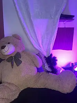 kitty  blackgl online show from April 2026 11:01:01 AM