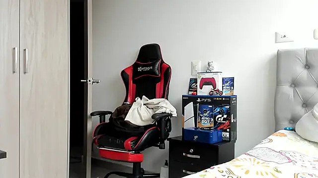 jacob firexx online show from October 2025 02:13:01 PM