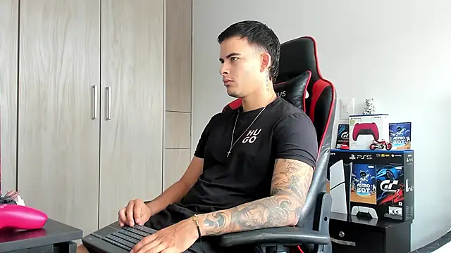 jacob firexx online show from November 2025 01:38:01 PM