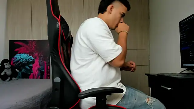 jacob firexx online show from September 2025 04:02:01 PM