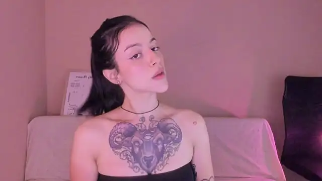 phoenix xx online show from April 2026 03:13:01 AM