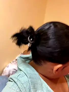 Snapshot of tiffany__rd_ chatting on November 2025 03:05:02 PM tiffany rd online show from November 2025 03:05:02 PM