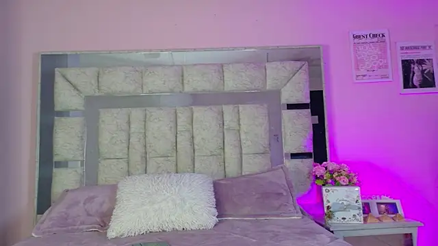 Sara Greey online show from March 2026 01:55:01 PM