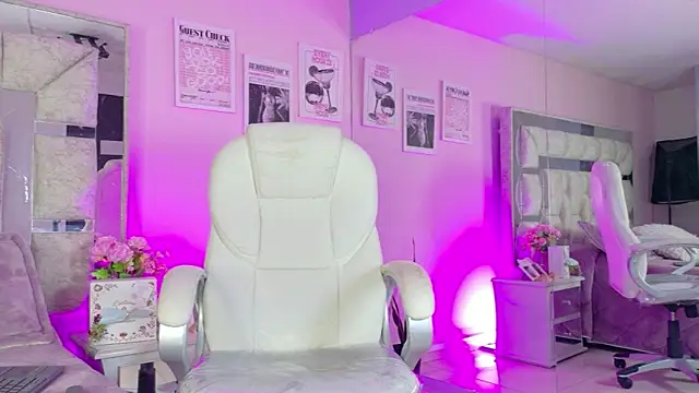 Sara Greey online show from April 2026 01:59:02 PM