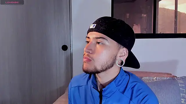 ftmphilip  online show from January 2026 01:17:02 PM