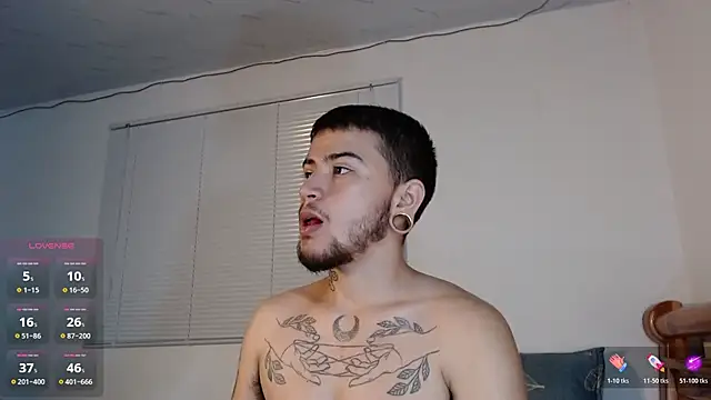 ftmphilip  online show from December 2025 10:17:02 AM