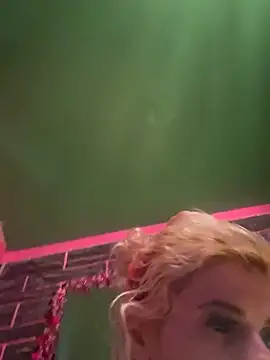watermellonpussy online show from February 2025 02:34:02 PM