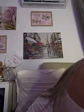 EvelynFrances online show from February 2025 06:44:01 PM