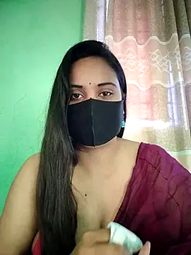 Snapshot of SimaRoy- chatting on May 2026 01:20:02 AM SimaRoy- online show from May 2026 01:20:02 AM