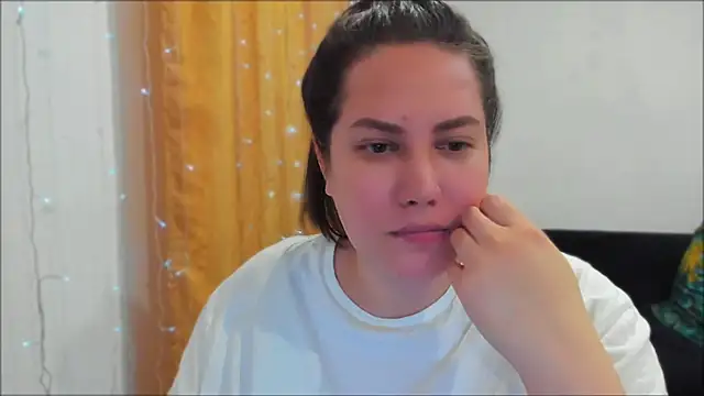  madalexa  online show from May 2026 08:33:02 PM