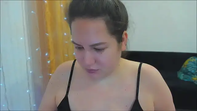  madalexa  online show from October 2025 06:16:01 PM