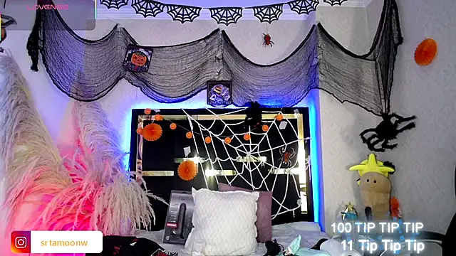 Moon Water   online show from November 2025 10:07:01 AM