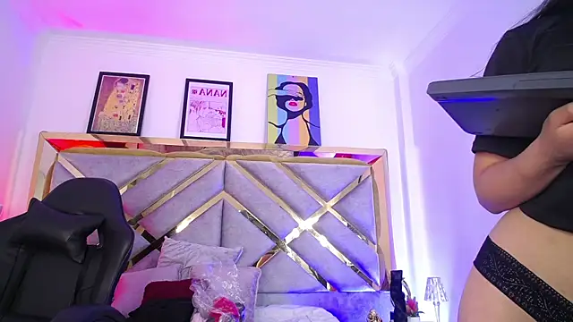 Moon Water   online show from April 2026 11:36:01 AM