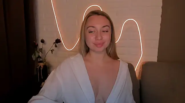 DanielaWisse online show from December 2024 11:01:01 PM