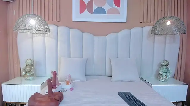 Sara Vanegas online show from March 2026 11:51:01 AM