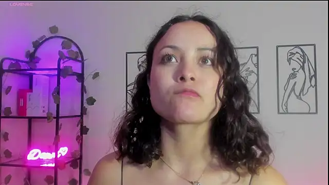 Megan Rodrigo online show from March 2025 10:13:01 PM