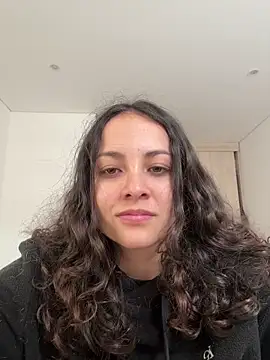 Megan Rodrigo online show from May 2026 02:15:01 PM